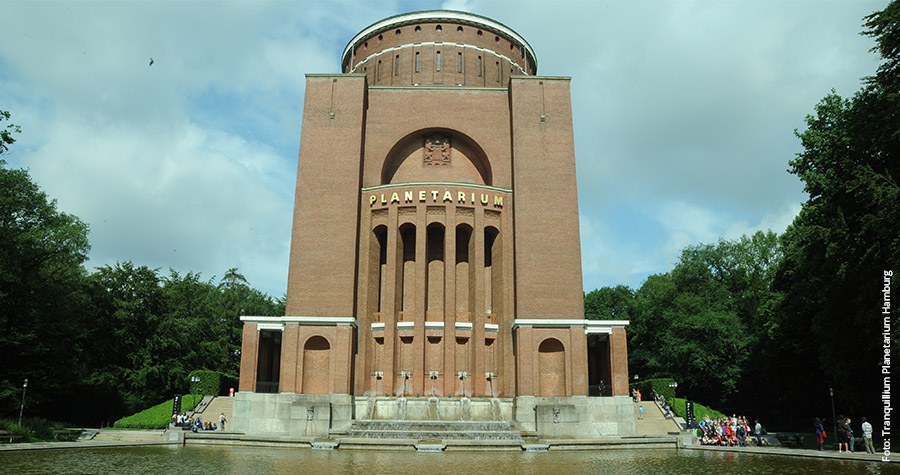 Klassiker: Im Winterhuder Wasserturm wurde bereits 1930 ein Planetarium eröffnet